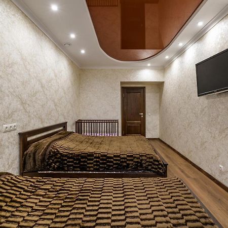 Kyivska Apartments リヴィウ エクステリア 写真